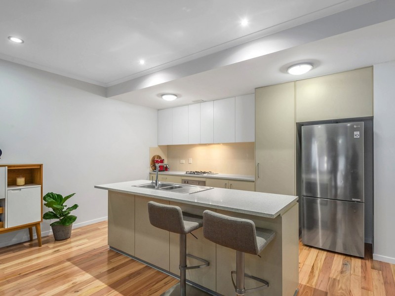 1/31 Burrai Street, Morningside QLD 4170