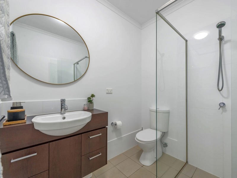 1/31 Burrai Street, Morningside QLD 4170