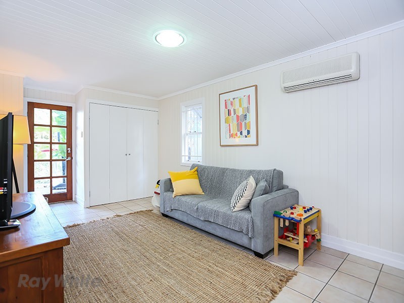 76 Beaconsfield Terrace, Gordon Park QLD 4031