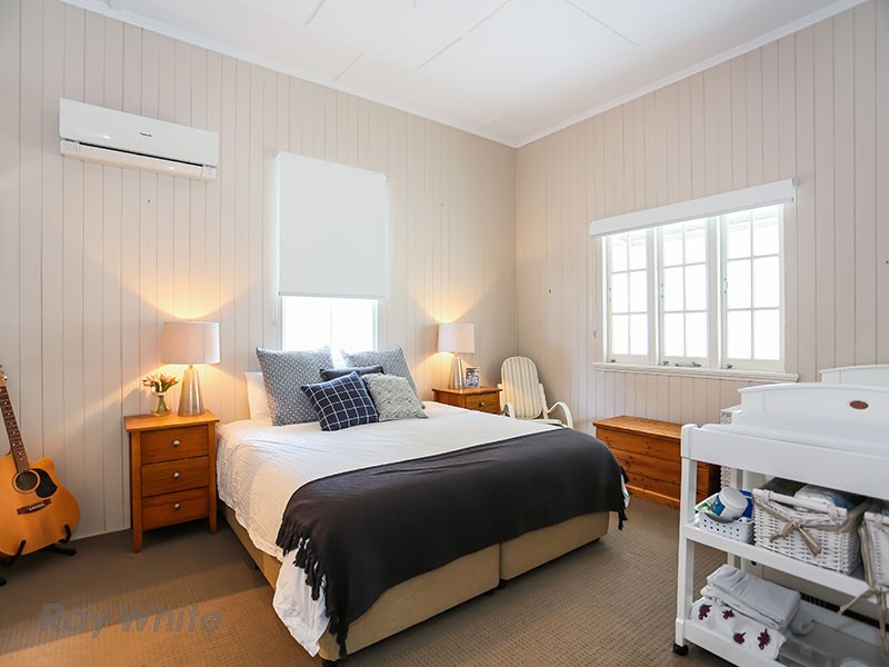 76 Beaconsfield Terrace, Gordon Park QLD 4031