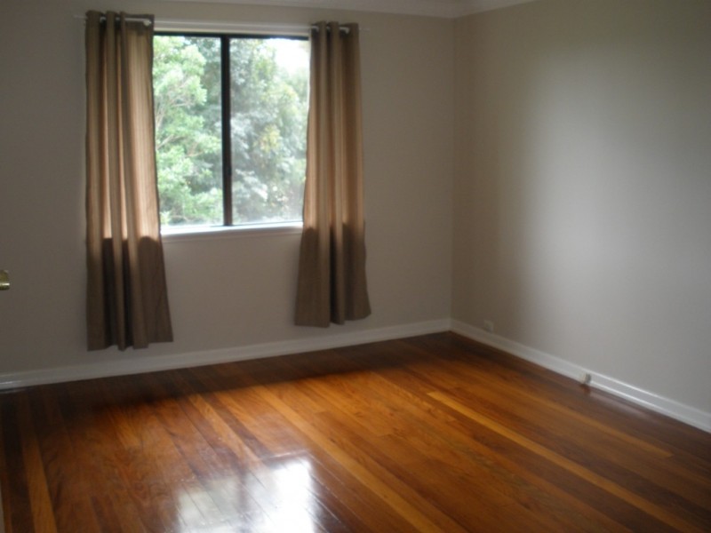 98 Minimine Street, Stafford Heights QLD 4053