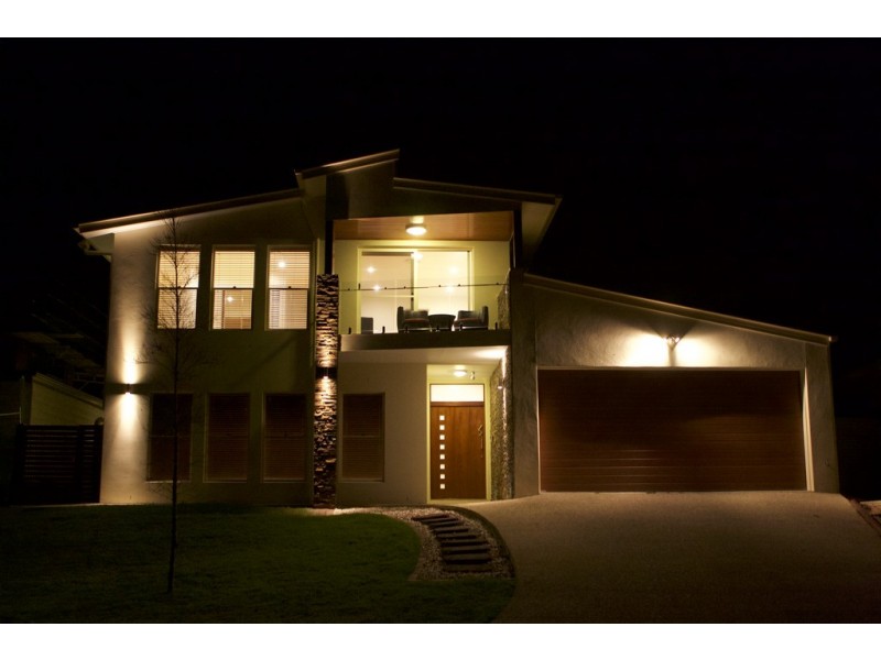 3 Merino Close, Ferny Hills QLD 4055