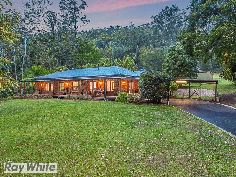 7 Phoebe Court, Bunya QLD 4055