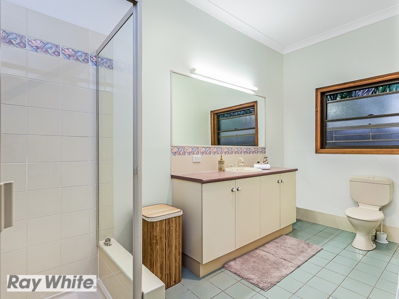 7 Phoebe Court, Bunya QLD 4055