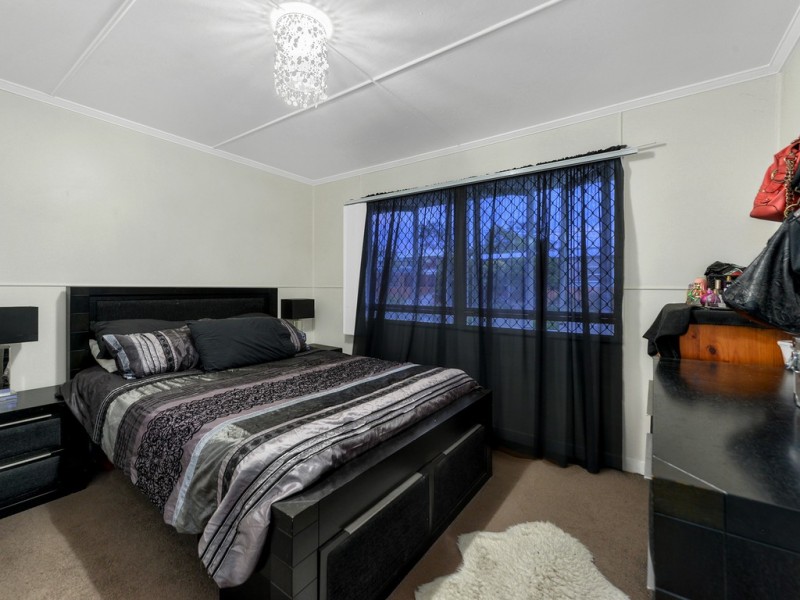 8 Sloane Street, Stafford Heights QLD 4053