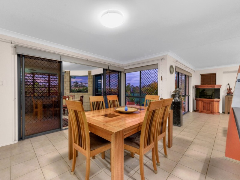 2 Leanne Close, Mcdowall QLD 4053