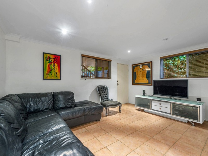 4 Macnee Street, Mcdowall QLD 4053