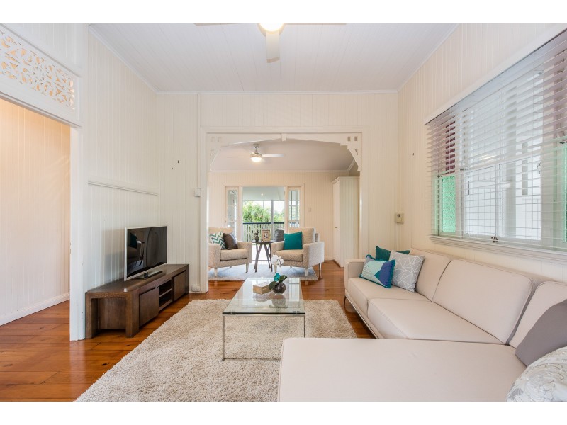 74 Alma Road, Clayfield QLD 4011