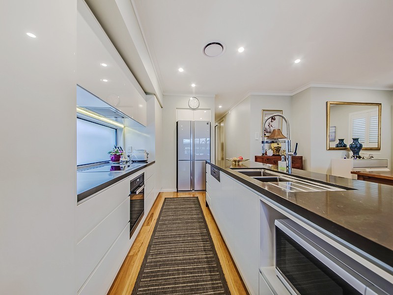 35 Clarke Street, Hendra QLD 4011