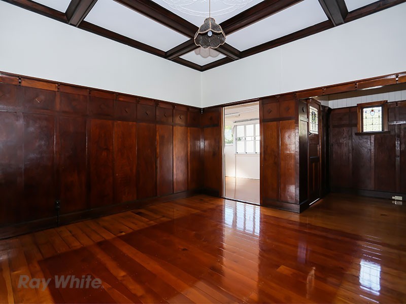 12 Camden Street, Albion QLD 4010