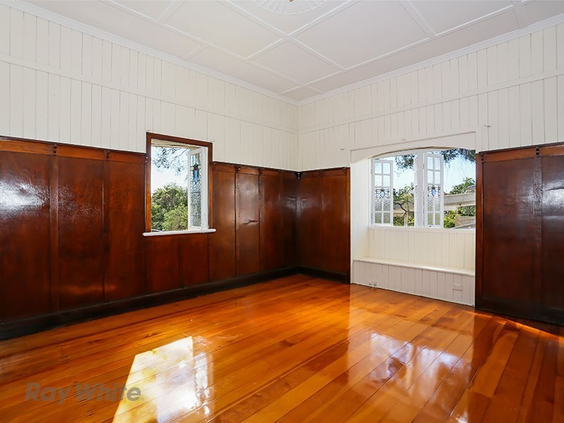 12 Camden Street, Albion QLD 4010