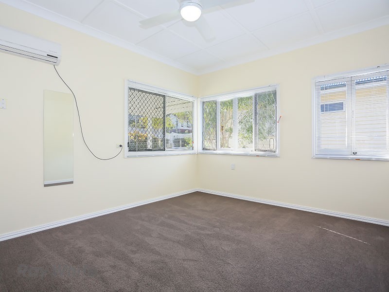 69 Clifford Street, Stafford QLD 4053