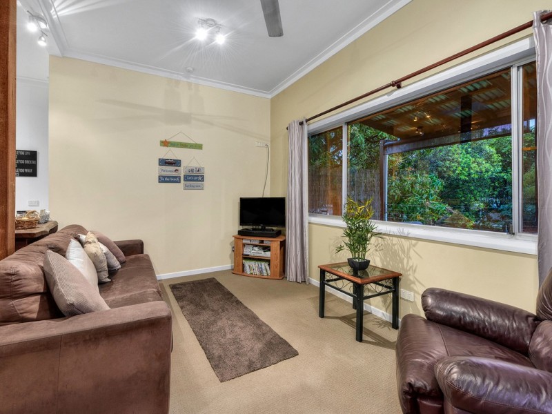 11 Park Road, Yeronga QLD 4104