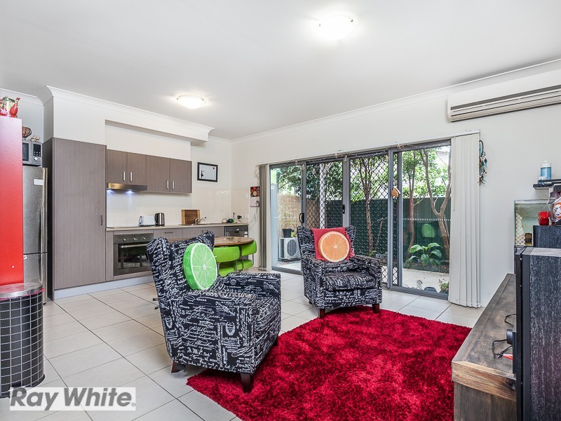 2/127 Duffield Road, Kallangur QLD 4503