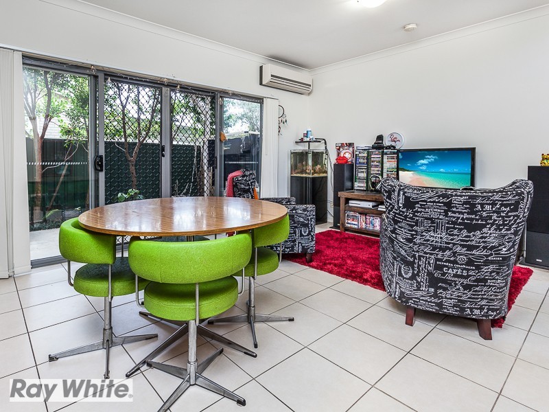 2/127 Duffield Road, Kallangur QLD 4503