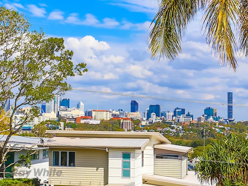 34 Sixth Avenue, Windsor QLD 4030