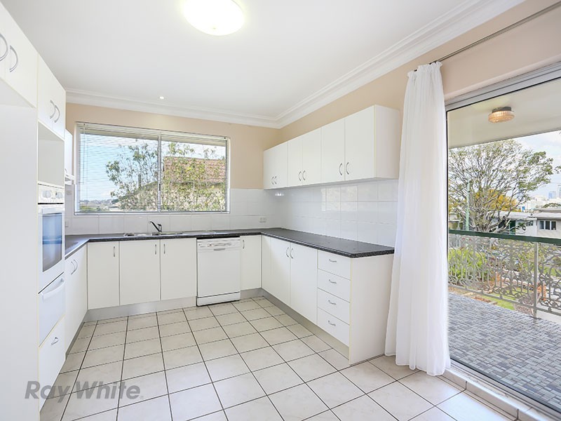 34 Sixth Avenue, Windsor QLD 4030