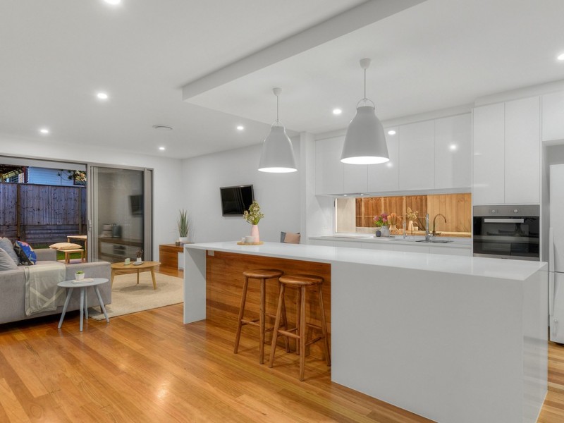 24 Rawson Street, Wooloowin QLD 4030