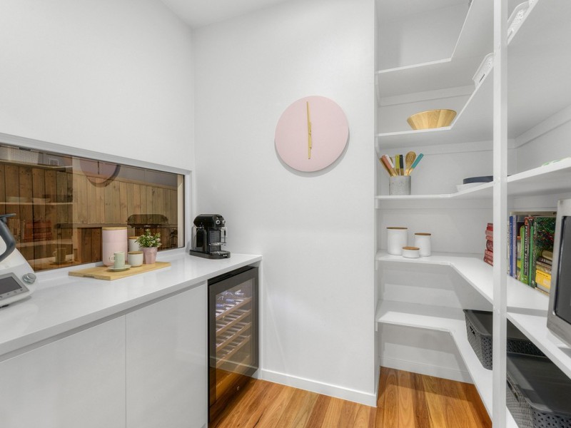 24 Rawson Street, Wooloowin QLD 4030