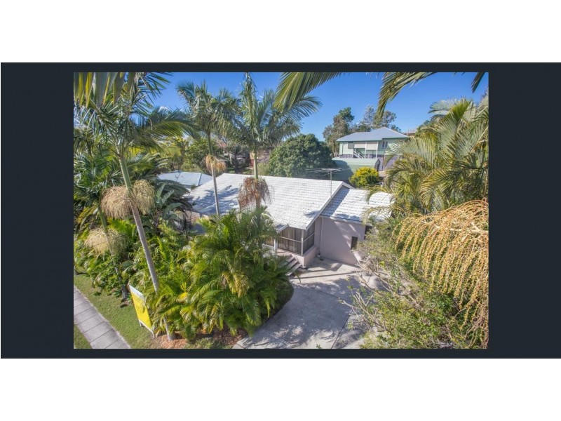 17 Koolewong Street, Stafford Heights QLD 4053