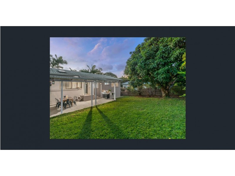 17 Koolewong Street, Stafford Heights QLD 4053