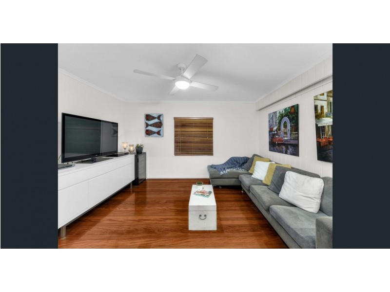 17 Koolewong Street, Stafford Heights QLD 4053