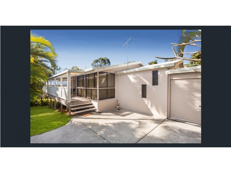 17 Koolewong Street, Stafford Heights QLD 4053