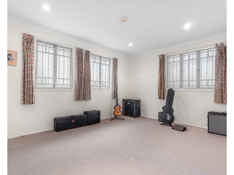 25 Ralston Street, Wilston QLD 4051