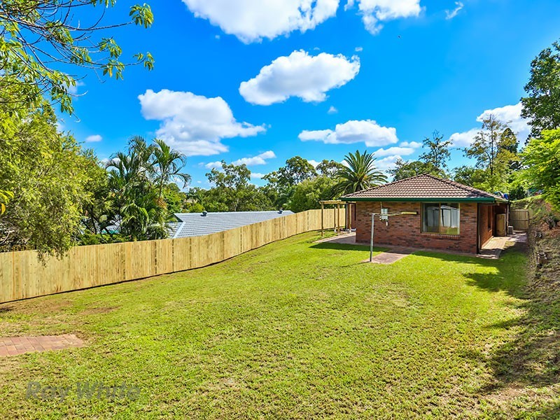 32 Princess Street, Mitchelton QLD 4053