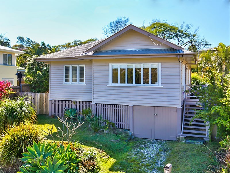 25 Buddina Street, Stafford QLD 4053