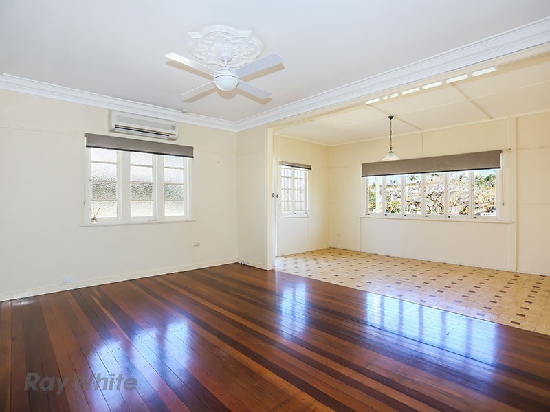 25 Buddina Street, Stafford QLD 4053