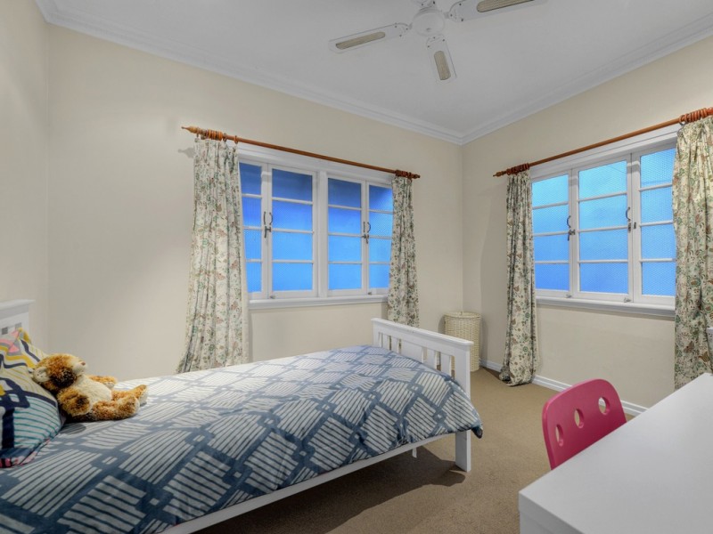 5 Stafford Street, Windsor QLD 4030