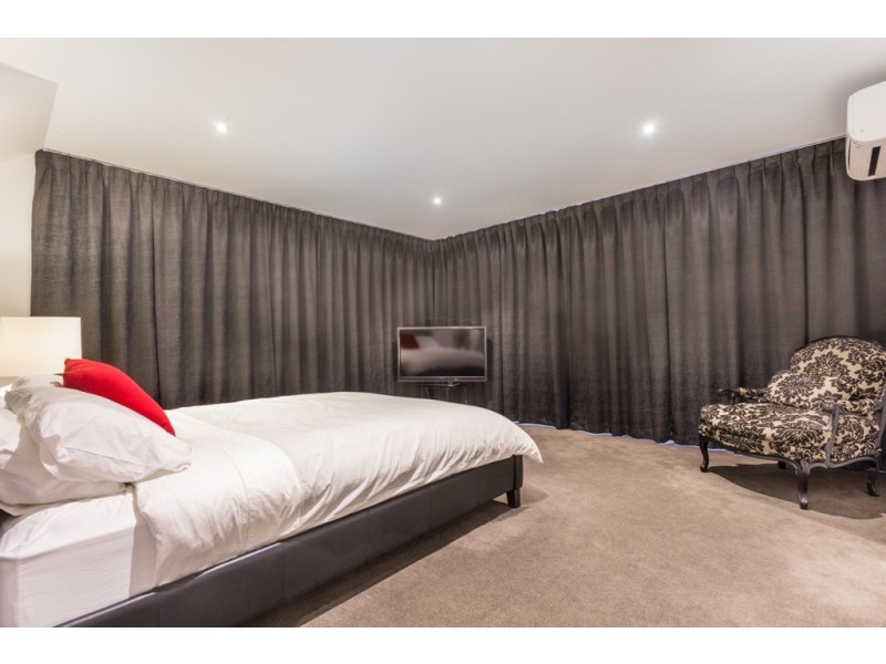 79 Bonney Avenue, Clayfield QLD 4011
