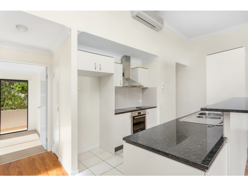 9/12 Suez Street, Gordon Park QLD 4031