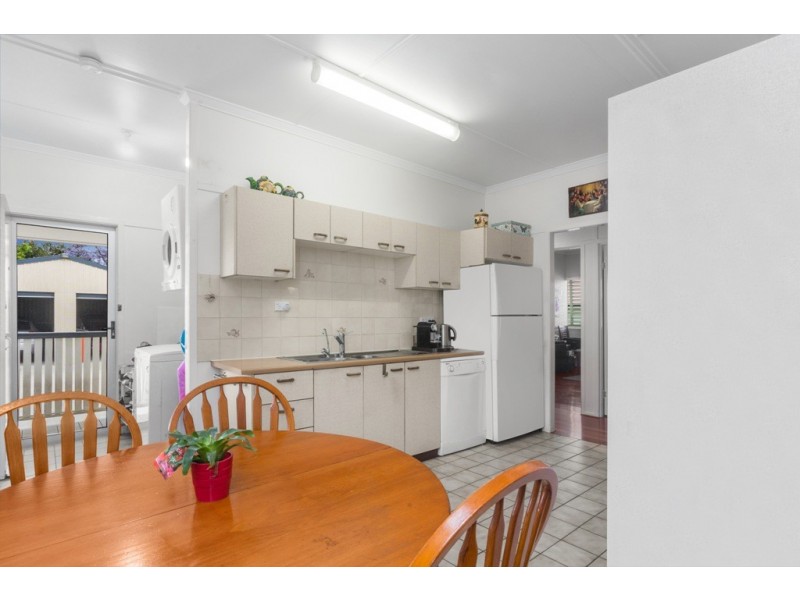 8 Bagot Street, Wavell Heights QLD 4012