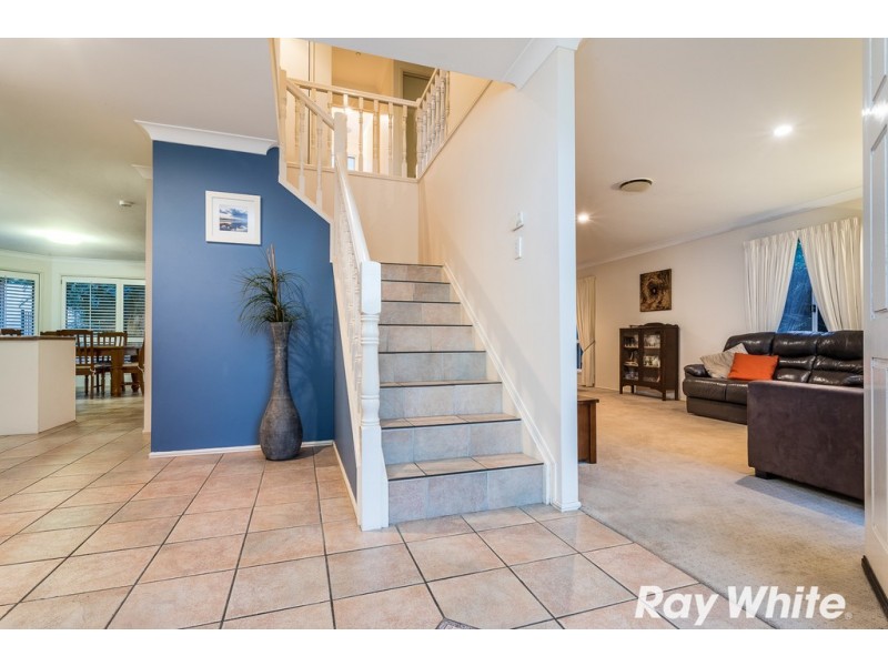 10 Minnelli Place, Mcdowall QLD 4053