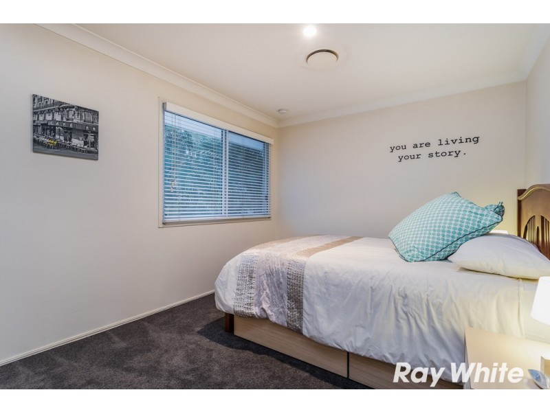 10 Minnelli Place, Mcdowall QLD 4053