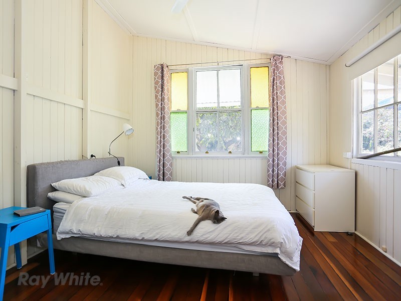 37 Leiper Street, Stafford QLD 4053