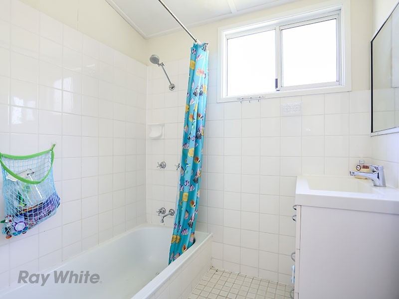 37 Leiper Street, Stafford QLD 4053