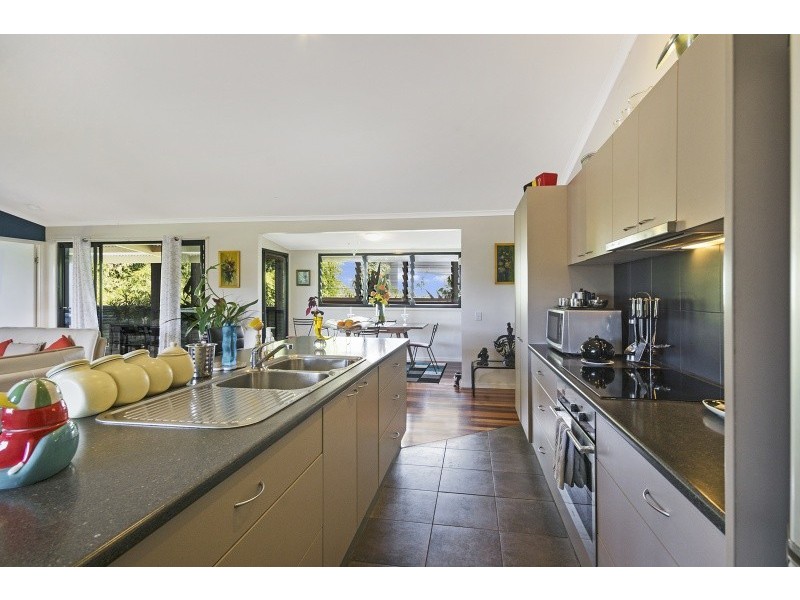 5 Woodpecker Close, Maleny QLD 4552