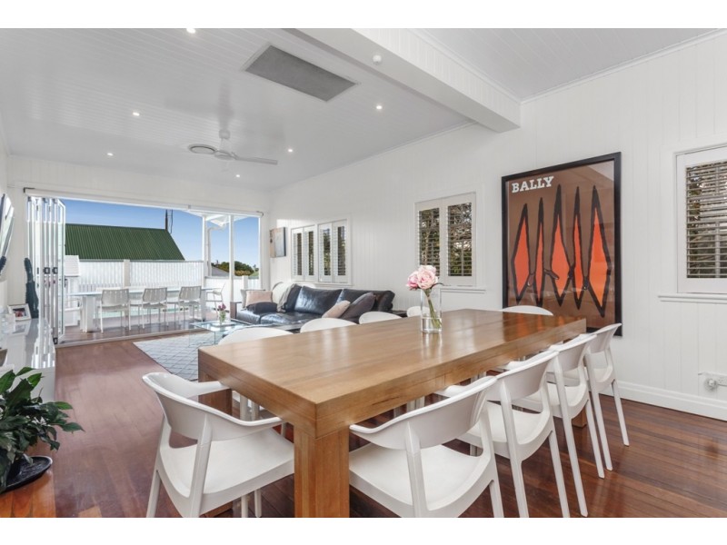 77 Eighth Avenue, Wilston QLD 4051