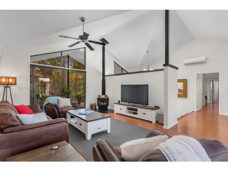 99 Ira Buckby Road West, Cashmere QLD 4500