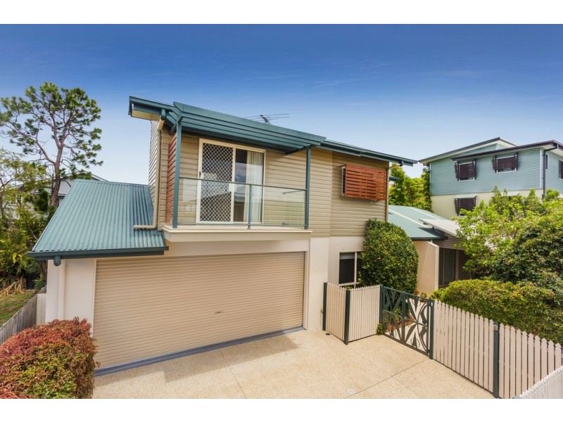 7 Seventh Avenue, Kedron QLD 4031