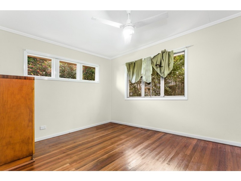 20 Rutherford Street, Stafford Heights QLD 4053