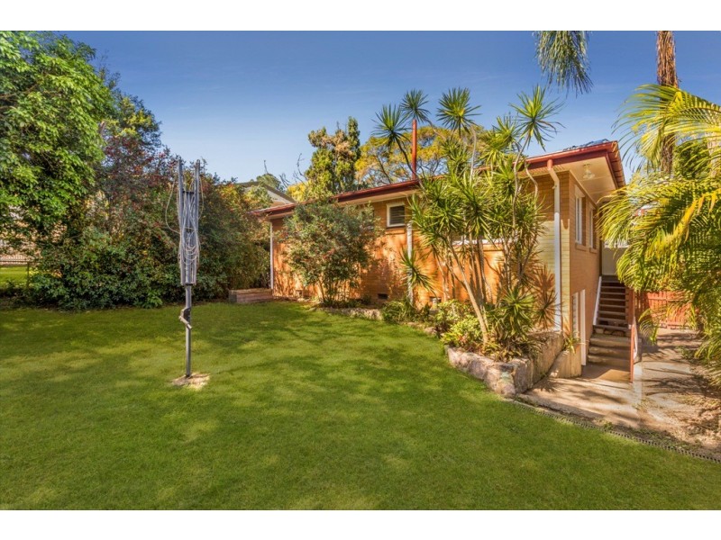 20 Rutherford Street, Stafford Heights QLD 4053