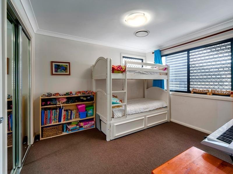 1/15 Curwen Terrace, Chermside QLD 4032