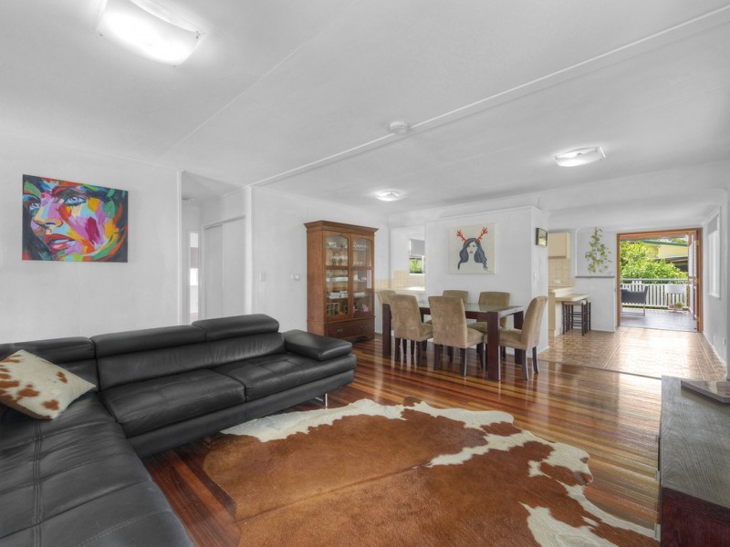 10 Illawarra Street, Everton Hills QLD 4053