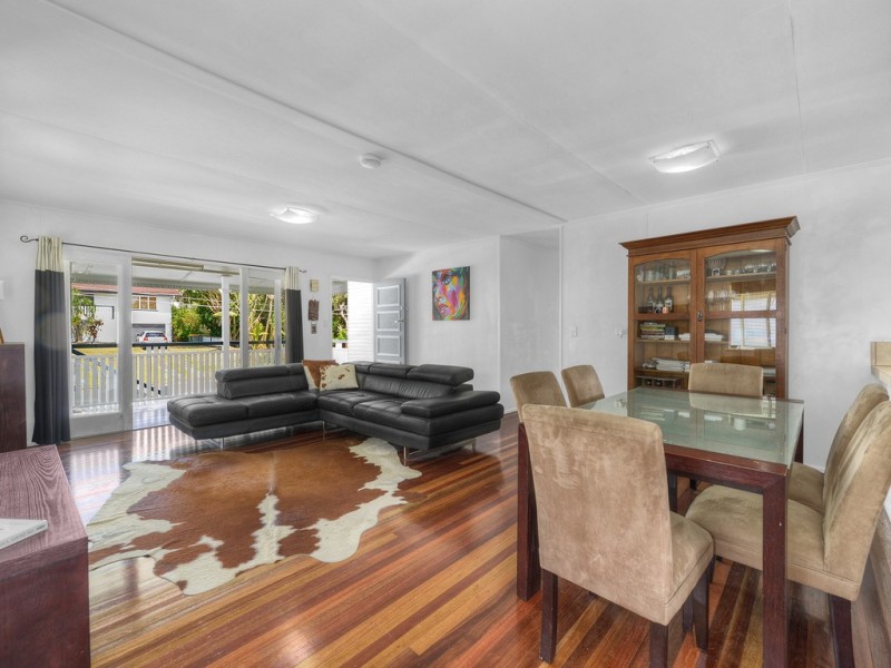 10 Illawarra Street, Everton Hills QLD 4053