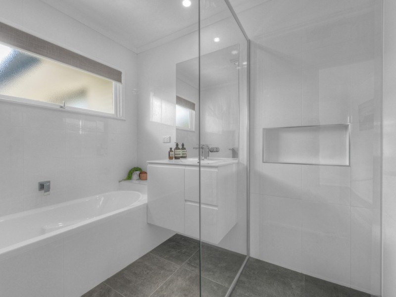 10 Illawarra Street, Everton Hills QLD 4053