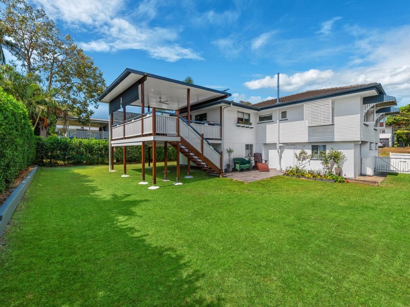 10 Illawarra Street, Everton Hills QLD 4053